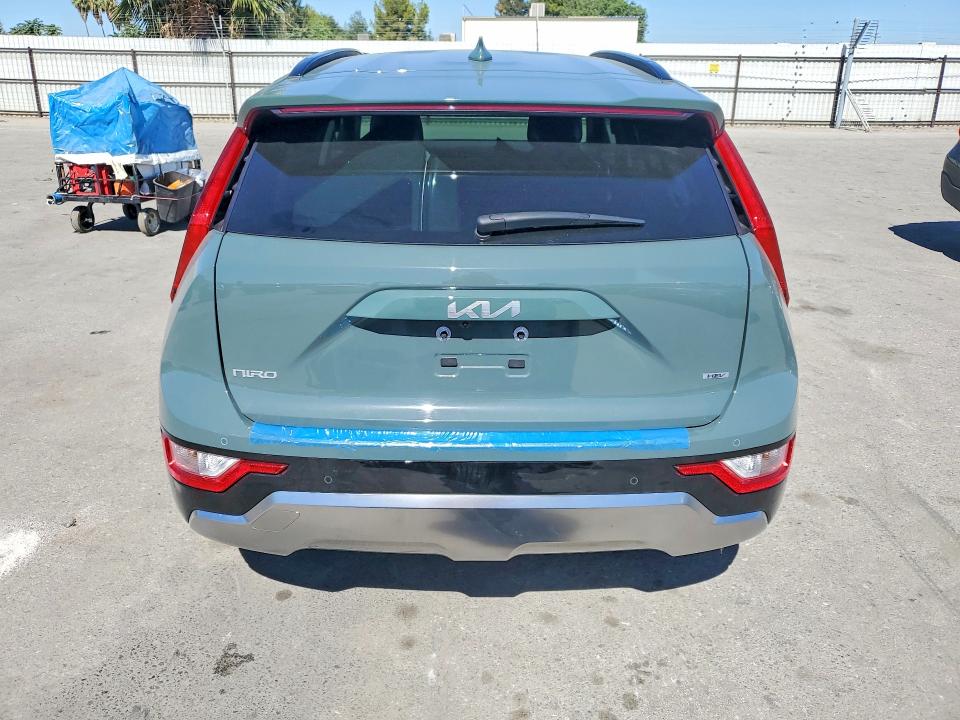 60166406 :رقم المزاد ، KNDCT3LE4S5267418 vin ، 2025 Kia Niro مزاد بيع