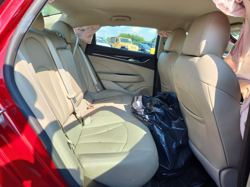 62481806 :رقم المزاد ، 1G4ZP5SZ3JU117783 vin ، 2018 Buick Lacrosse مزاد بيع