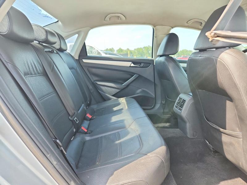 Продажа на аукционе авто 2013 Volkswagen Passat, vin: 1VWBP7A38DC104419, номер лота: 63469316