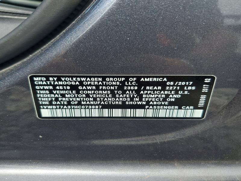 62590856 :رقم المزاد ، 1VWBT7A37HC073987 vin ، 2017 Volkswagen Passat مزاد بيع