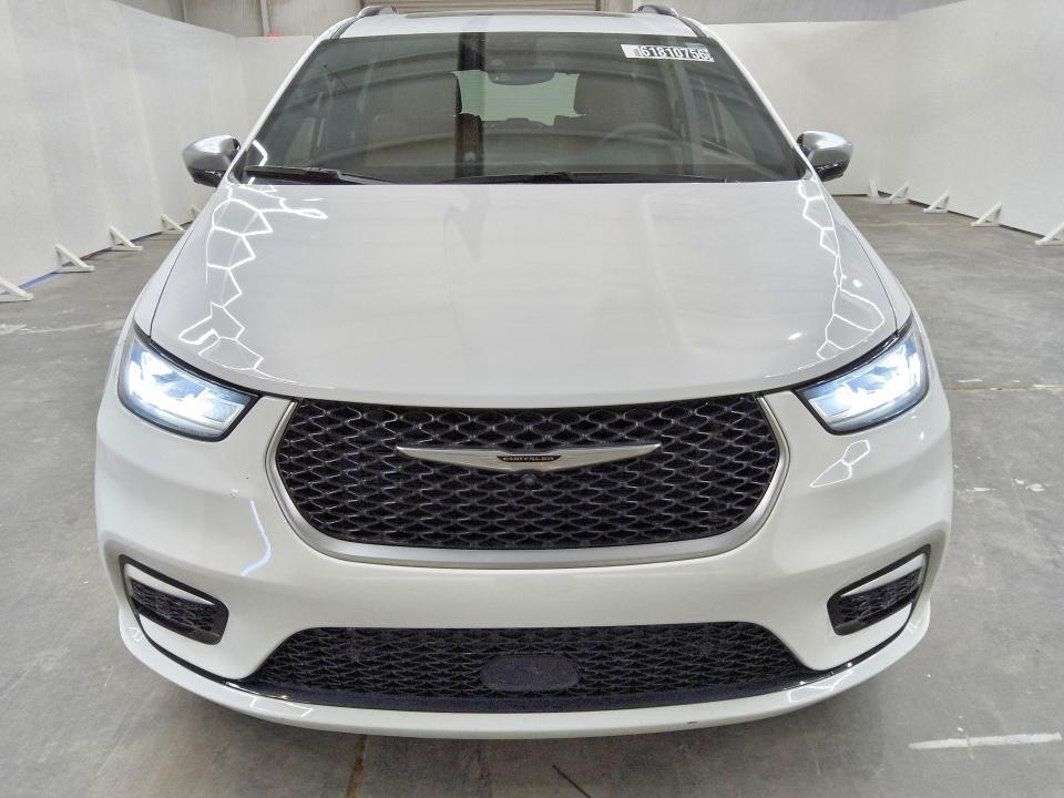 2023 Chrysler Pacifica მანქანა იყიდება აუქციონზე, vin: 2C4RC1N73PR542493, აუქციონის ნომერი: 61810756