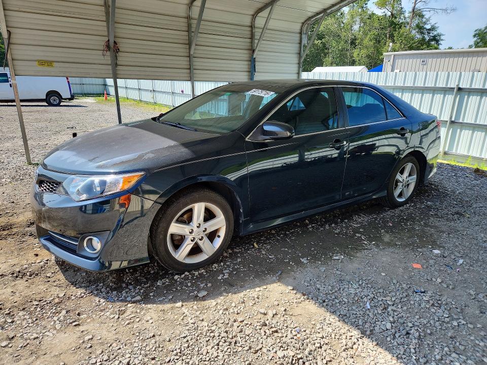 59175716 :رقم المزاد ، 4T1BF1FK9CU095334 vin ، 2012 Toyota Camry مزاد بيع