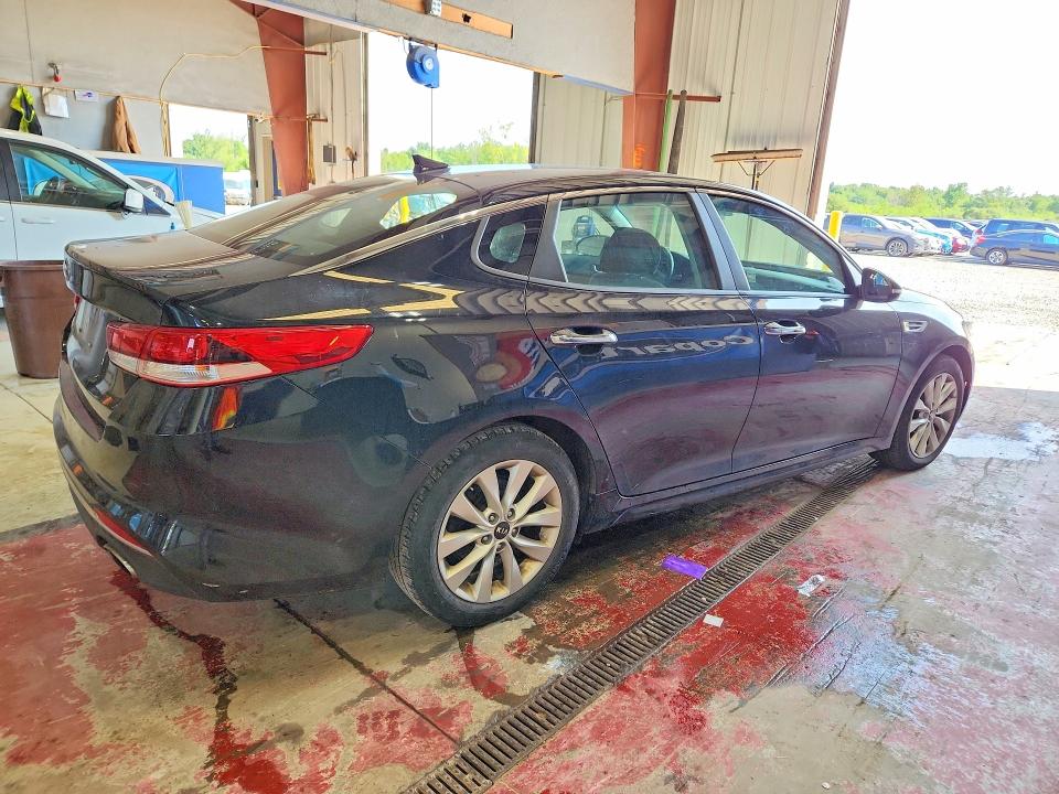 Aukcja sprzedaży 2018 Kia Optima, vin: 5XXGT4L34JG257374, numer aukcji: 60260176