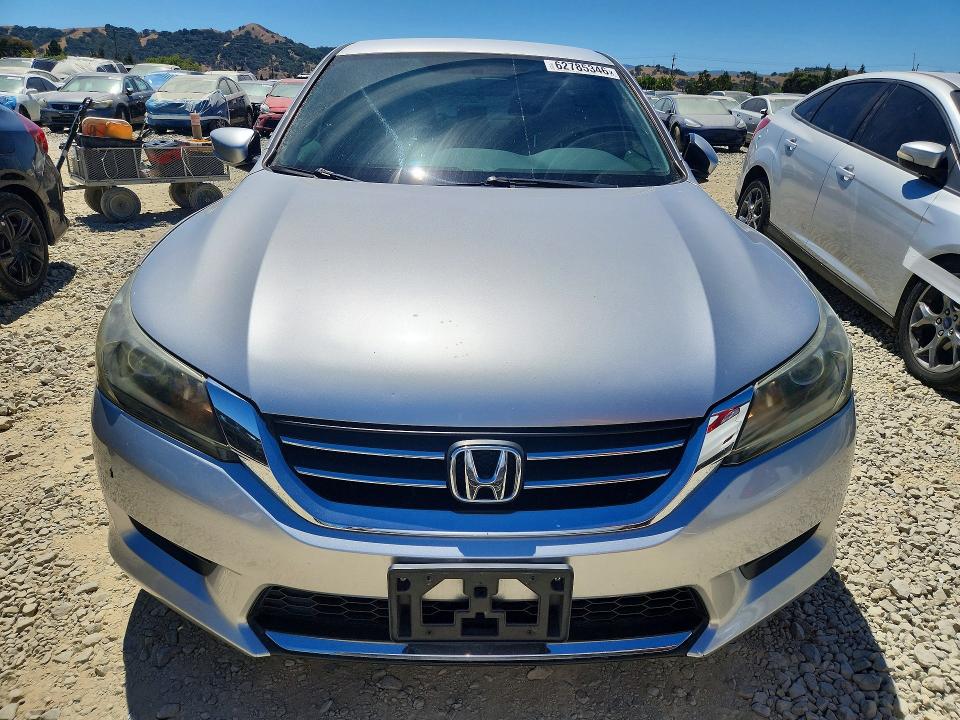 Продажа на аукционе авто 2013 Honda Accord, vin: 1HGCR2F38DA233965, номер лота: 62785346