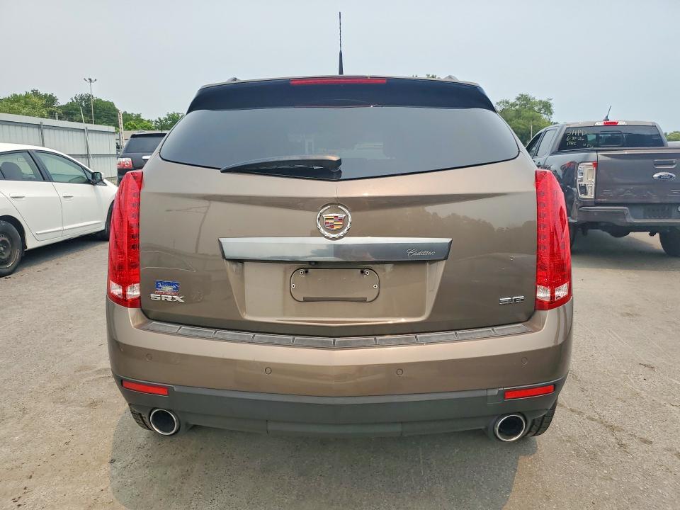 2014 Cadillac Srx მანქანა იყიდება აუქციონზე, vin: 3GYFNBE35ES590233, აუქციონის ნომერი: 61165686