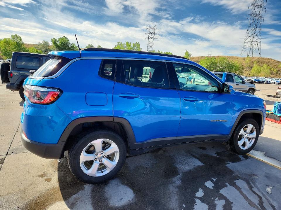 60223556 :رقم المزاد ، 3C4NJDBB0MT540563 vin ، 2021 Jeep Compass مزاد بيع