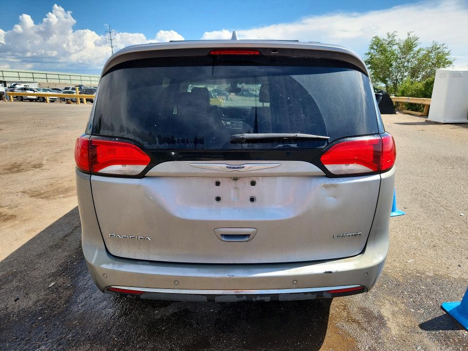Продажа на аукционе авто 2018 Chrysler Pacifica, vin: 2C4RC1GG4JR272145, номер лота: 61032276