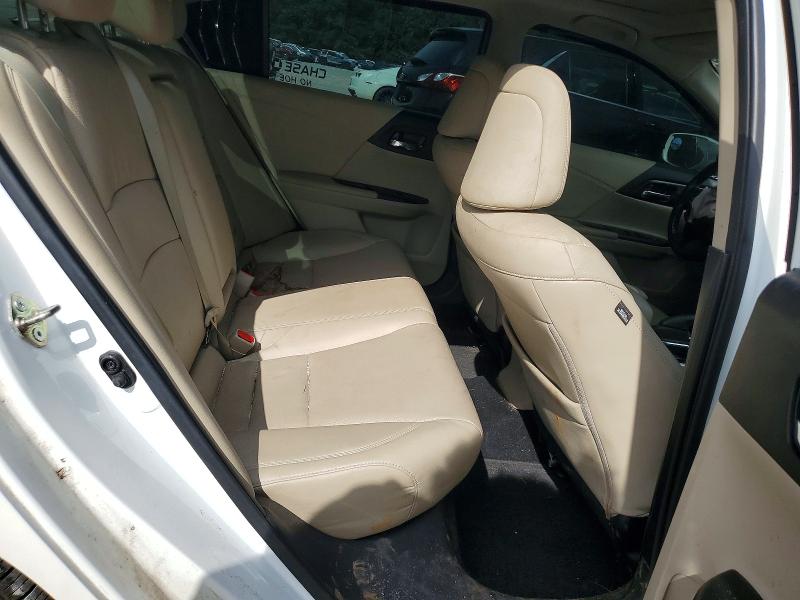 Продажа на аукционе авто 2017 Honda Accord, vin: 1HGCR2F80HA154128, номер лота: 61054376