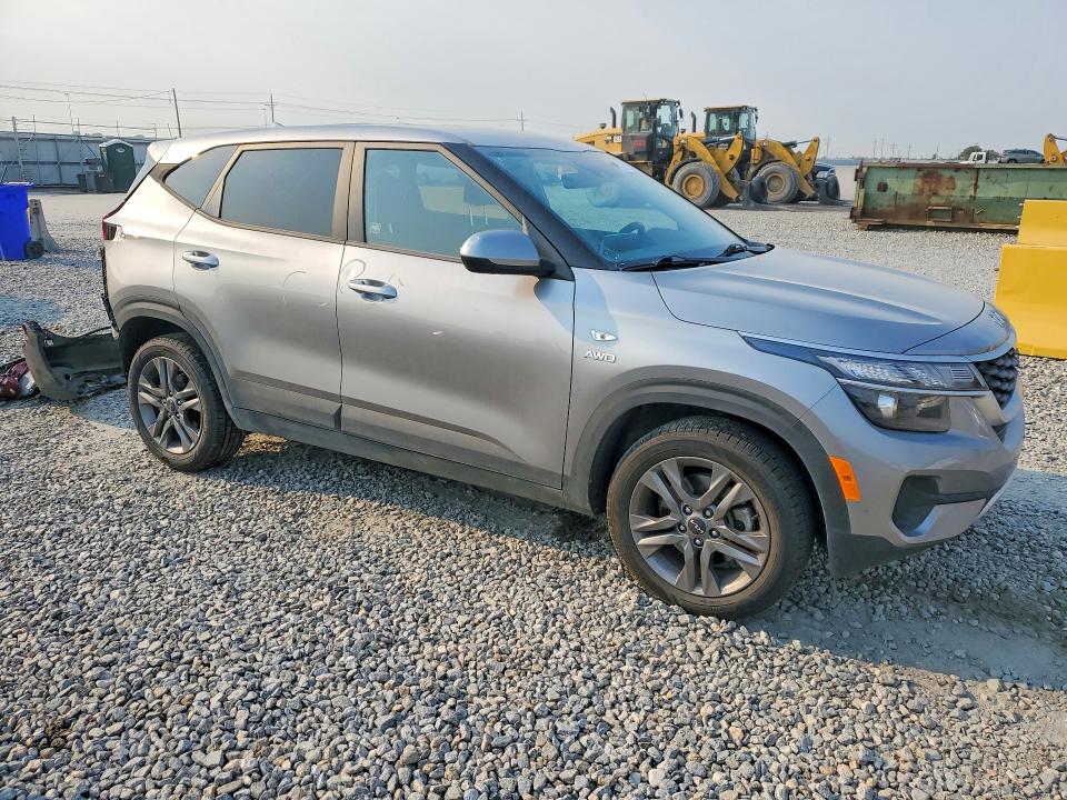60299906 :رقم المزاد ، KNDEPCAA5N7321847 vin ، 2022 Kia Seltos مزاد بيع