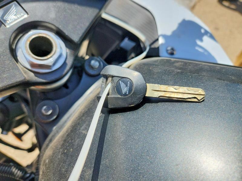 58999276 :رقم المزاد ، MLHPC4468G5300939 vin ، 2016 Honda Cbr500 مزاد بيع