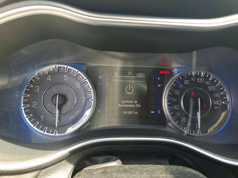 2015 Chrysler 200 მანქანა იყიდება აუქციონზე, vin: 1C3CCCAB0FN628615, აუქციონის ნომერი: 63135876