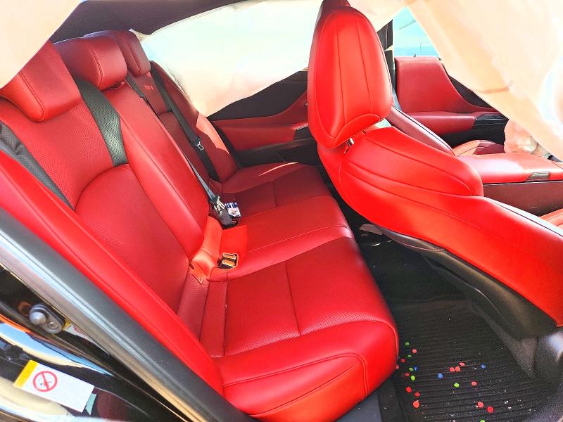 59371306 :رقم المزاد ، 58ABZ1B10KU030738 vin ، 2019 Lexus Es مزاد بيع