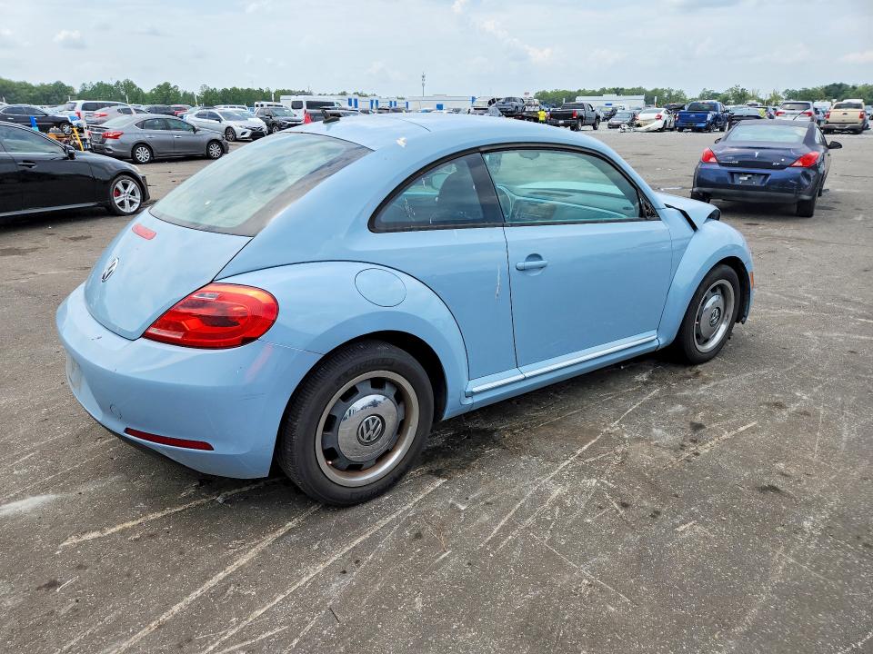 63052106 :رقم المزاد ، 3VWJX7ATXCM605739 vin ، 2012 Volkswagen Beetle مزاد بيع