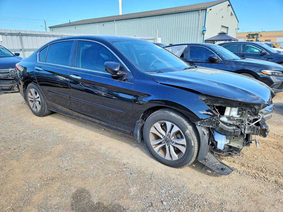 61776016 :رقم المزاد ، 1HGCR2F35FA269468 vin ، 2015 Honda Accord مزاد بيع