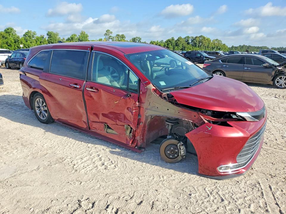 2022 Toyota Sienna მანქანა იყიდება აუქციონზე, vin: 5TDYRKEC0NS076250, აუქციონის ნომერი: 62673056