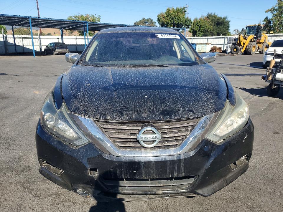 2018 Nissan Altima მანქანა იყიდება აუქციონზე, vin: 1N4AL3AP7JC289067, აუქციონის ნომერი: 62740666
