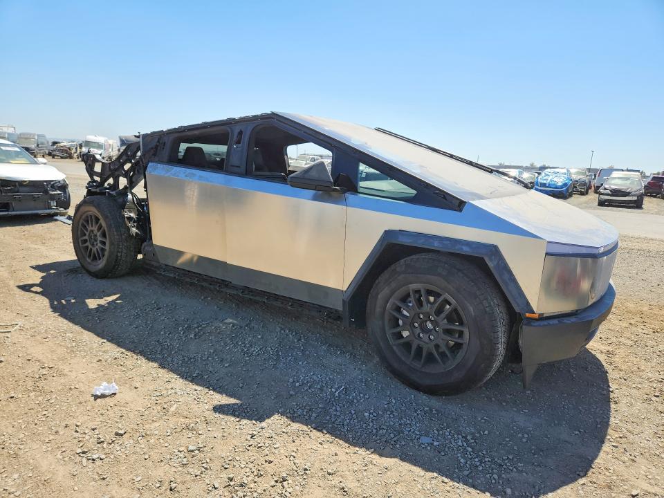 59655506 :رقم المزاد ، 7G2CEHED9RA050977 vin ، 2024 Tesla Cybertruck مزاد بيع