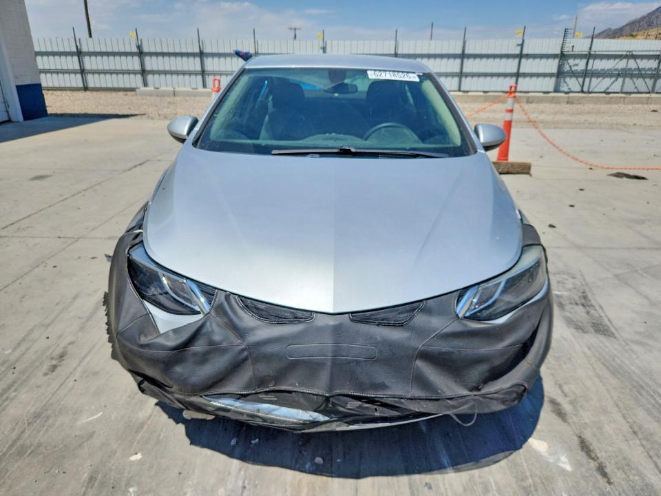 Продаж на аукціоні авто 2018 Chevrolet Cruze, vin: 1G1BE5SM5J7238886, номер лоту: 62718526
