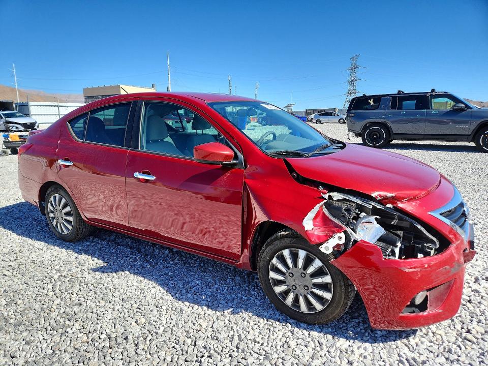 Продажа на аукционе авто 2015 Nissan Versa, vin: 3N1CN7APXFL814996, номер лота: 62430536