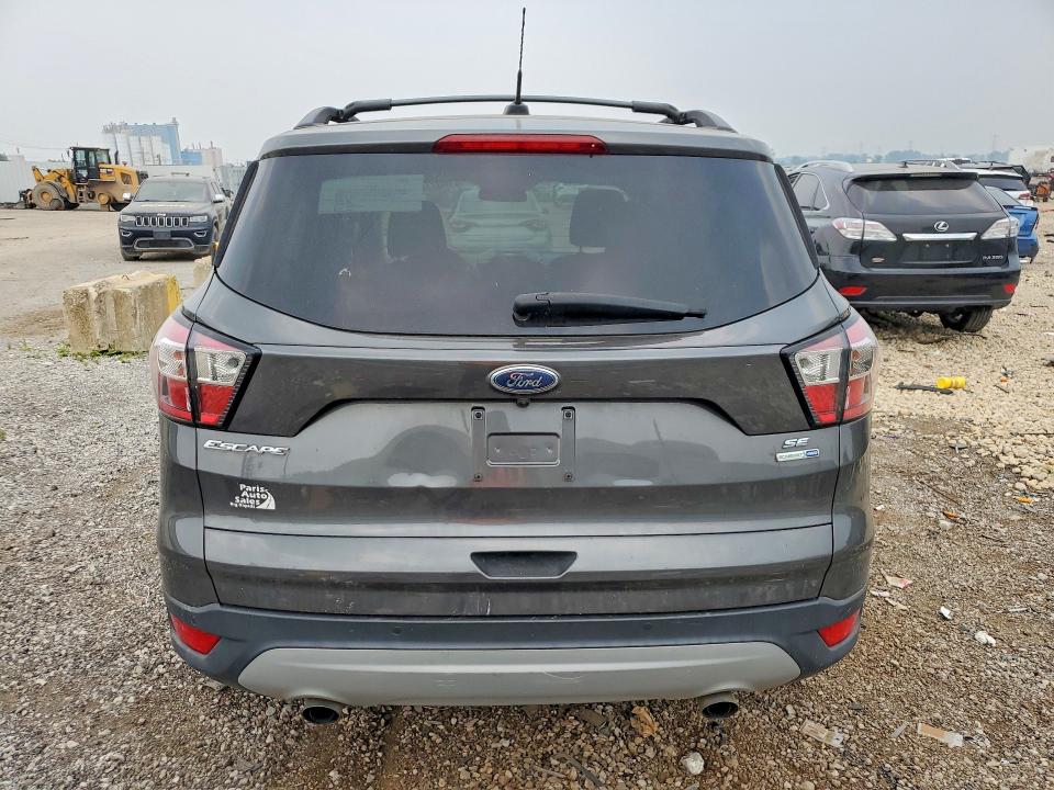 61602756 :رقم المزاد ، 1FMCU9G9XHUC36018 vin ، 2017 Ford Escape مزاد بيع