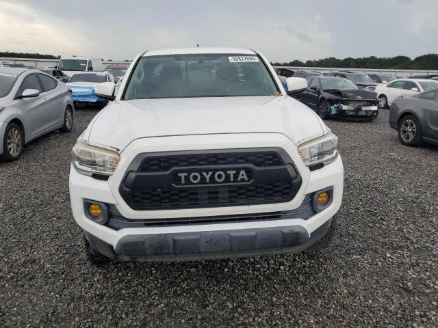 60822696 :رقم المزاد ، 5TFRZ5CN8GX017891 vin ، 2016 Toyota Tacoma مزاد بيع