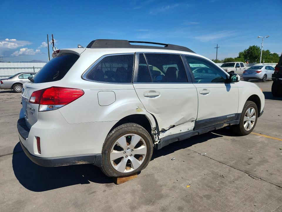 2011 Subaru Outback მანქანა იყიდება აუქციონზე, vin: 4S4BRDKC7B2364707, აუქციონის ნომერი: 62788886