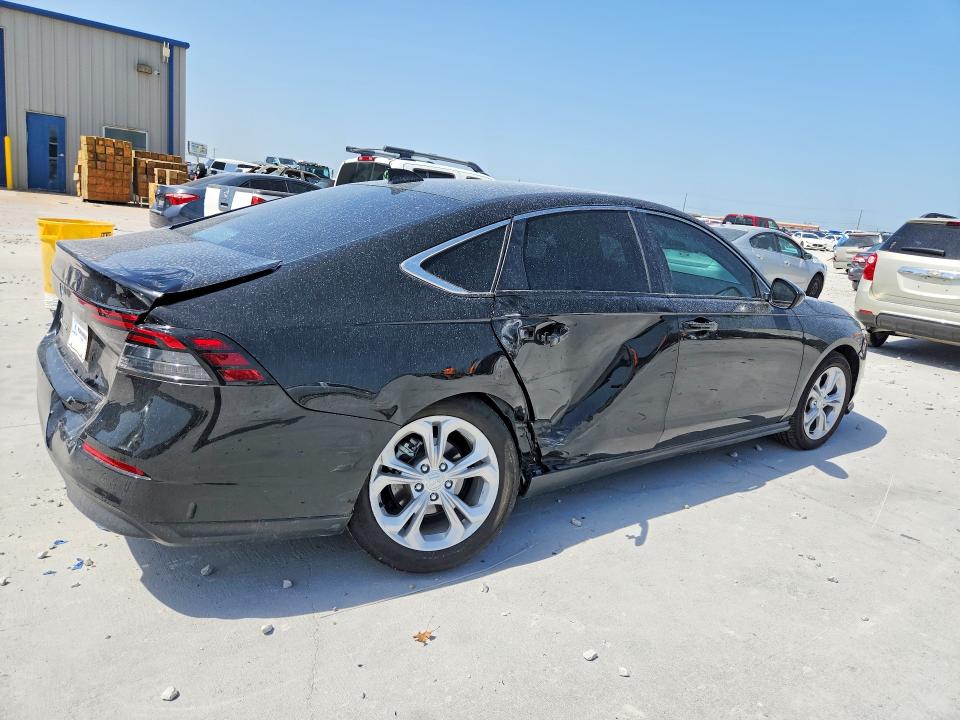 61623316 :رقم المزاد ، 1HGCY1F26TA015932 vin ، 2026 Honda Accord مزاد بيع