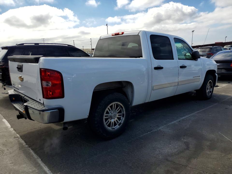 2011 Chevrolet Silverado მანქანა იყიდება აუქციონზე, vin: 3GCPCSE00BG192416, აუქციონის ნომერი: 61809366