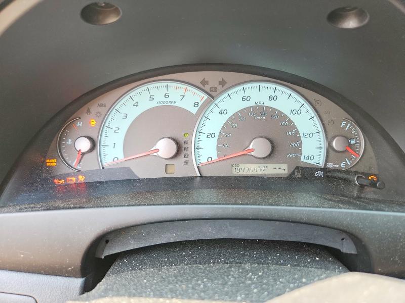 61804796 :رقم المزاد ، 4T1BF3EK1AU562109 vin ، 2010 Toyota Camry مزاد بيع