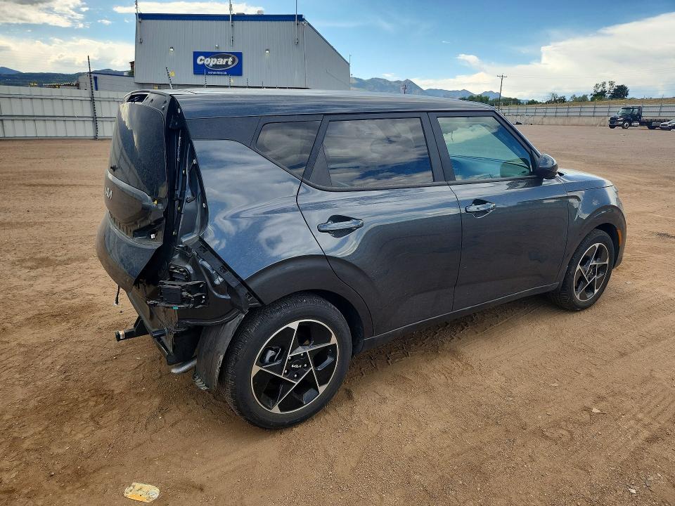 60255676 :رقم المزاد ، KNDJ33AU3P7889747 vin ، 2023 Kia Soul مزاد بيع