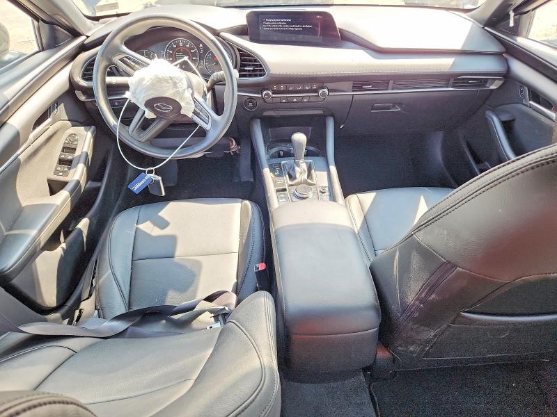62218096 :رقم المزاد ، JM1BPAJL9M1318816 vin ، 2021 Mazda 3 مزاد بيع