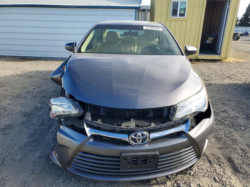 2016 Toyota Camry მანქანა იყიდება აუქციონზე, vin: 4T4BF1FK7GR516950, აუქციონის ნომერი: 62162526