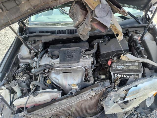 61238326 :رقم المزاد ، 4T1BF1FK4FU985101 vin ، 2015 Toyota Camry مزاد بيع