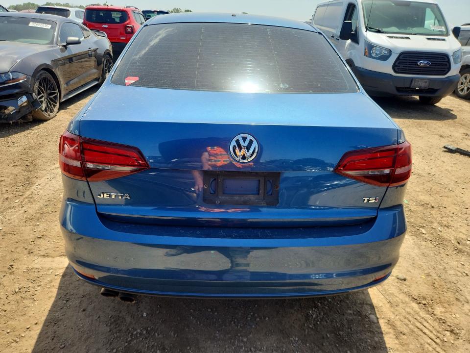 Продажа на аукционе авто 2017 Volkswagen Jetta, vin: 3VW2B7AJ7HM249968, номер лота: 85623175