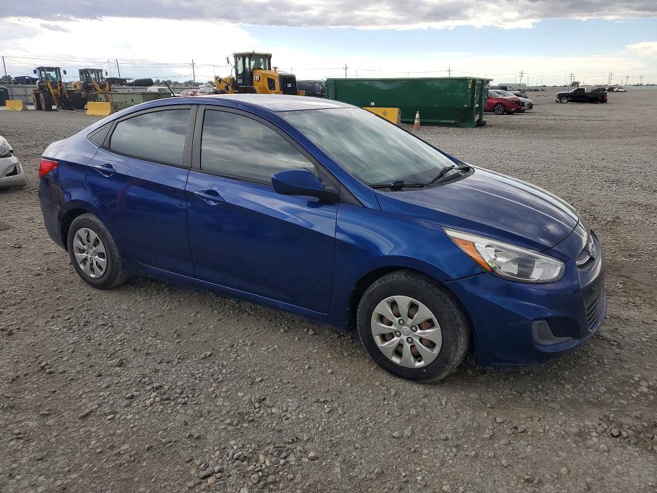 60516446 :رقم المزاد ، KMHCT4AE9HU186188 vin ، 2017 Hyundai Accent مزاد بيع