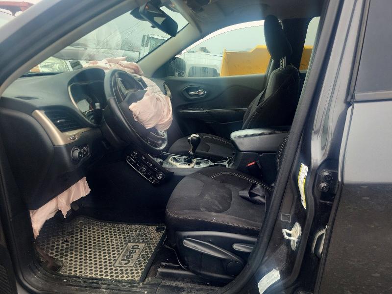 62016026 :رقم المزاد ، 1C4PJMCS2GW173462 vin ، 2016 Jeep Cherokee مزاد بيع