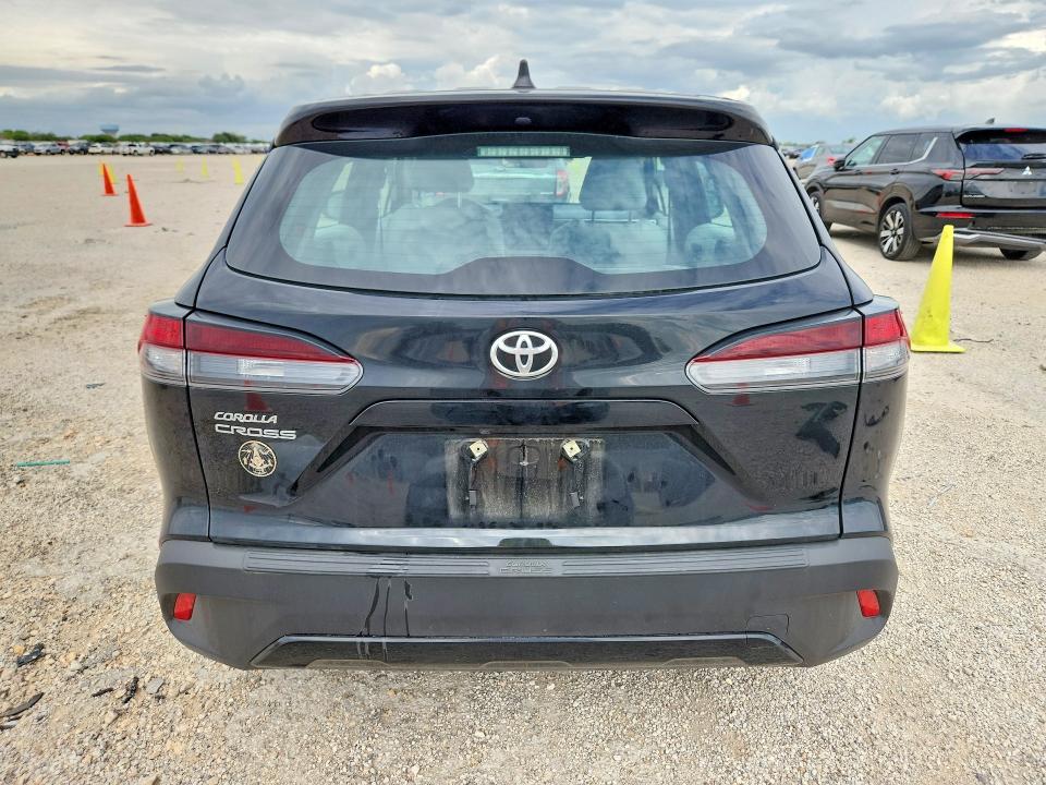 2026 Toyota Corolla Cross მანქანა იყიდება აუქციონზე, vin: 7MUAAAAG0TV162012, აუქციონის ნომერი: 60997516