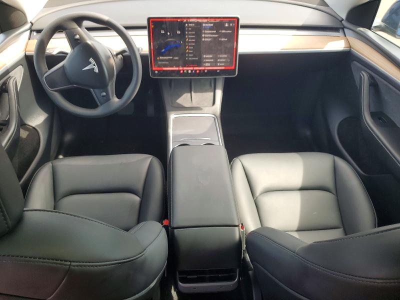 61679086 :رقم المزاد ، 7SAYGDED9SA379196 vin ، 2025 Tesla Model Y مزاد بيع
