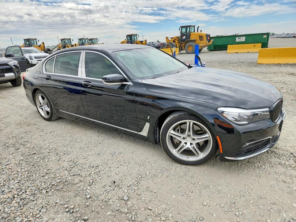 2018 Bmw 740 მანქანა იყიდება აუქციონზე, vin: WBA7J2C52JG938408, აუქციონის ნომერი: 61327676