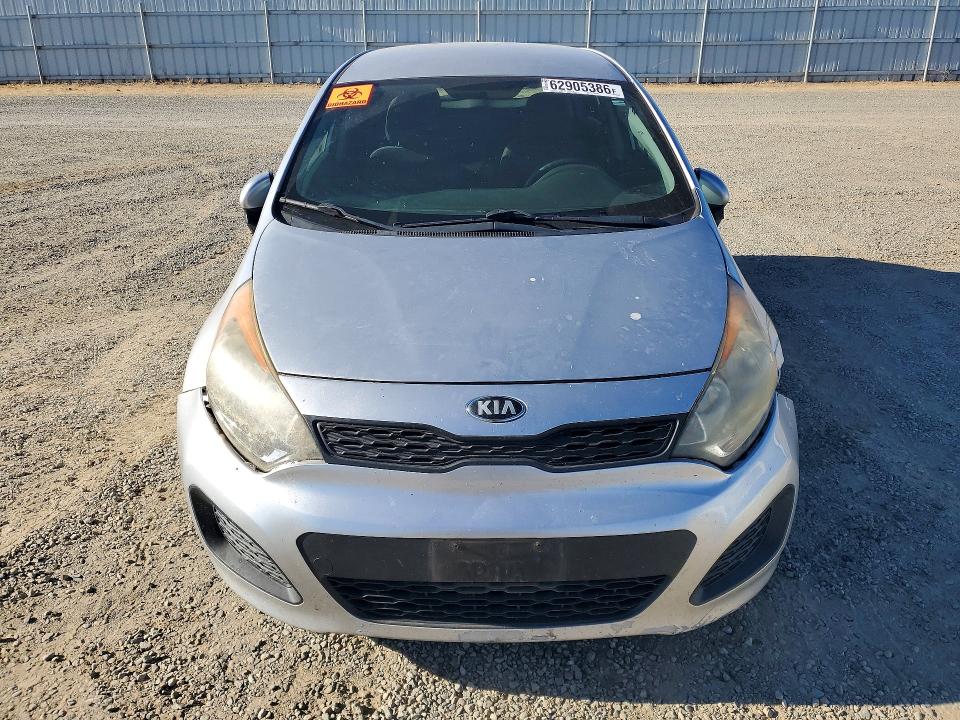 2013 Kia Rio მანქანა იყიდება აუქციონზე, vin: KNADM5A3XD6138687, აუქციონის ნომერი: 62905386