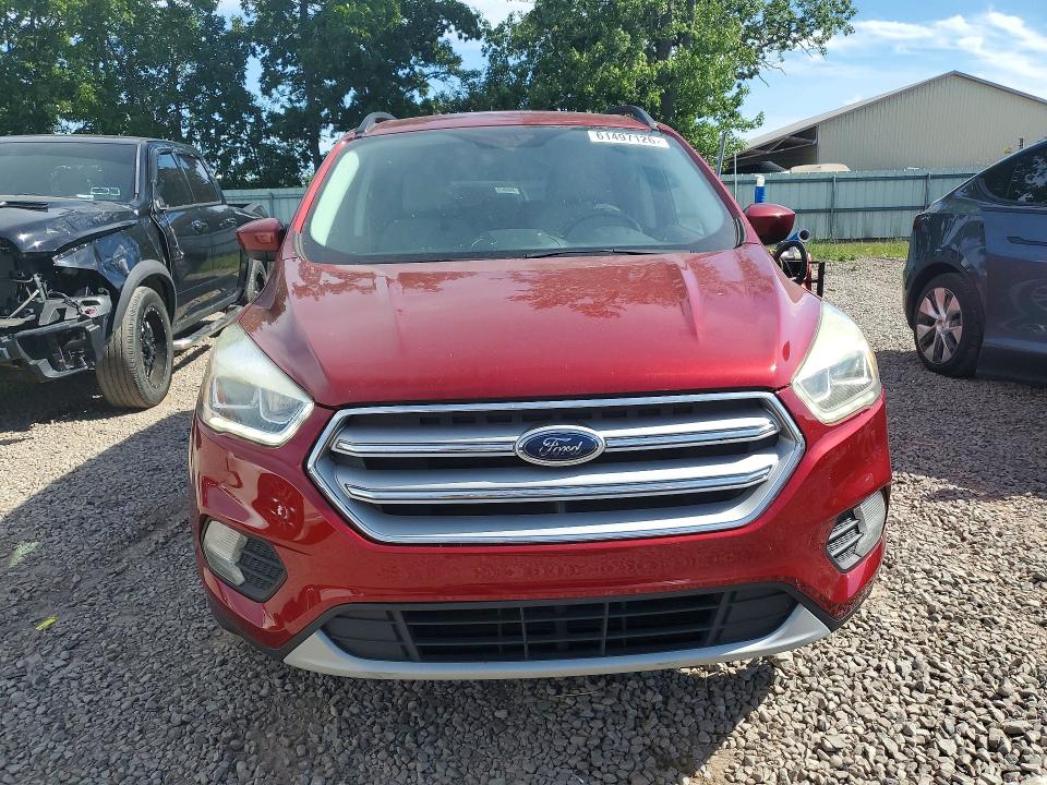 Продаж на аукціоні авто 2017 Ford Escape, vin: 1FMCU0GD2HUE84330, номер лоту: 61497126