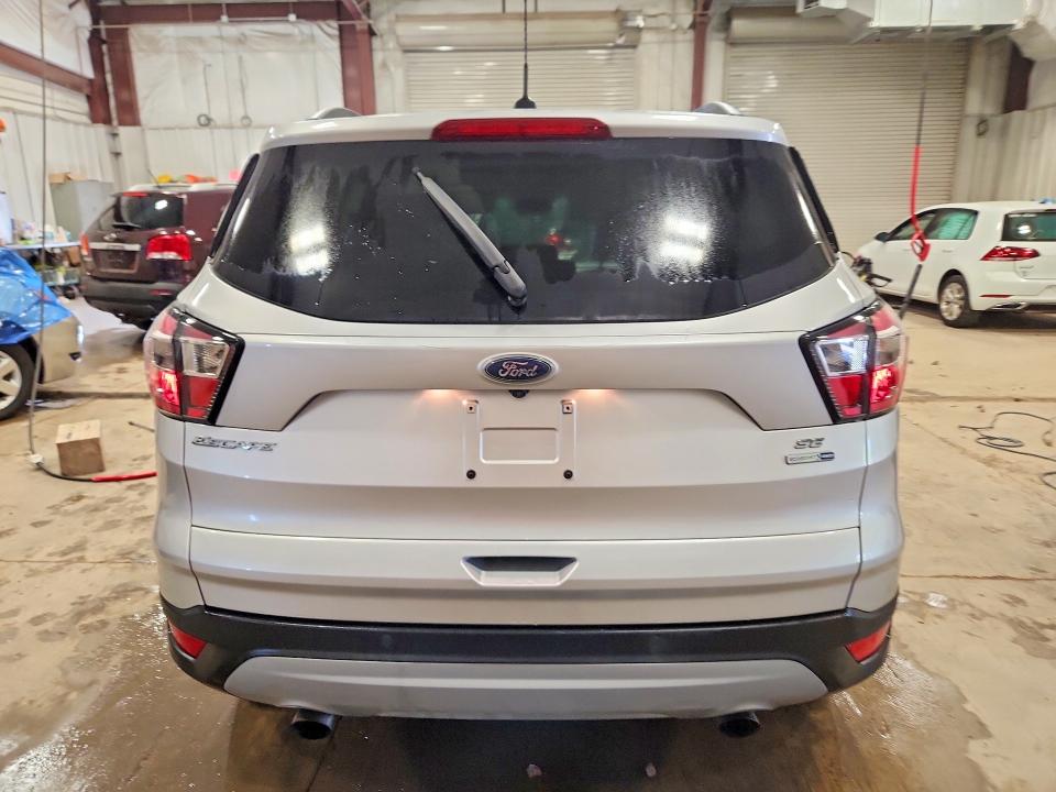 Продажа на аукционе авто 2017 Ford Escape, vin: 1FMCU9GD6HUC03764, номер лота: 59597456