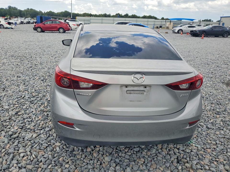62810906 :رقم المزاد ، JM1BM1V73E1122670 vin ، 2014 Mazda 3 مزاد بيع