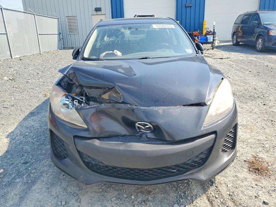 97682395 :رقم المزاد ، JM1BL1V71D1850859 vin ، 2013 Mazda 3 مزاد بيع