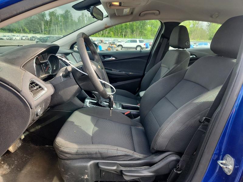 61979156 :رقم المزاد ، 1G1BE5SM2J7194748 vin ، 2018 Chevrolet Cruze مزاد بيع
