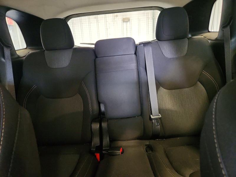 61619216 :رقم المزاد ، 1C4PJMCB8GW196986 vin ، 2016 Jeep Cherokee مزاد بيع
