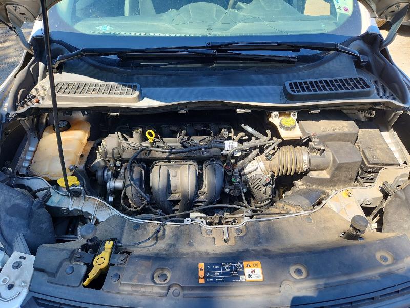 62642206 :رقم المزاد ، 1FMCU0F77GUB79545 vin ، 2016 Ford Escape مزاد بيع