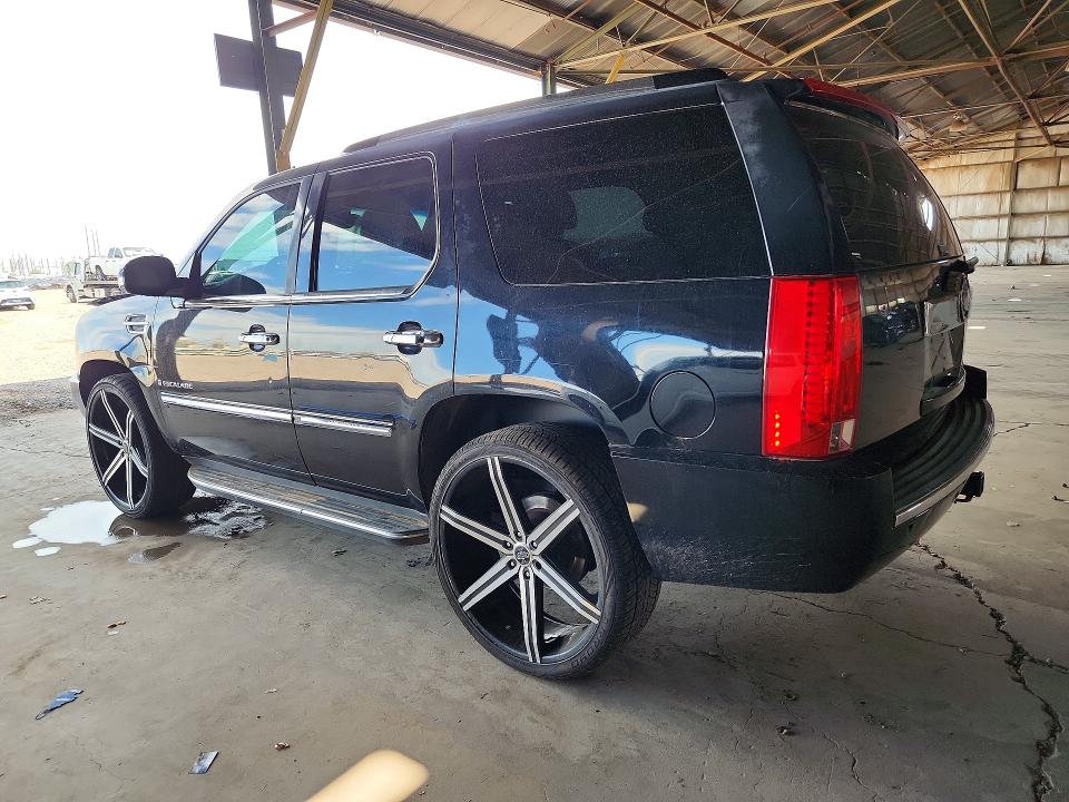 Продаж на аукціоні авто 2008 Cadillac Escalade, vin: 1GYFK638X8R220658, номер лоту: 61556866