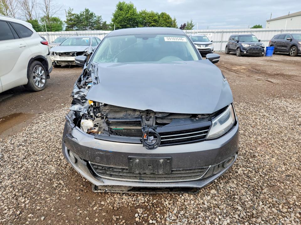 59103546 :رقم المزاد ، 3VWDL7AJXBM031925 vin ، 2011 Volkswagen Jetta مزاد بيع