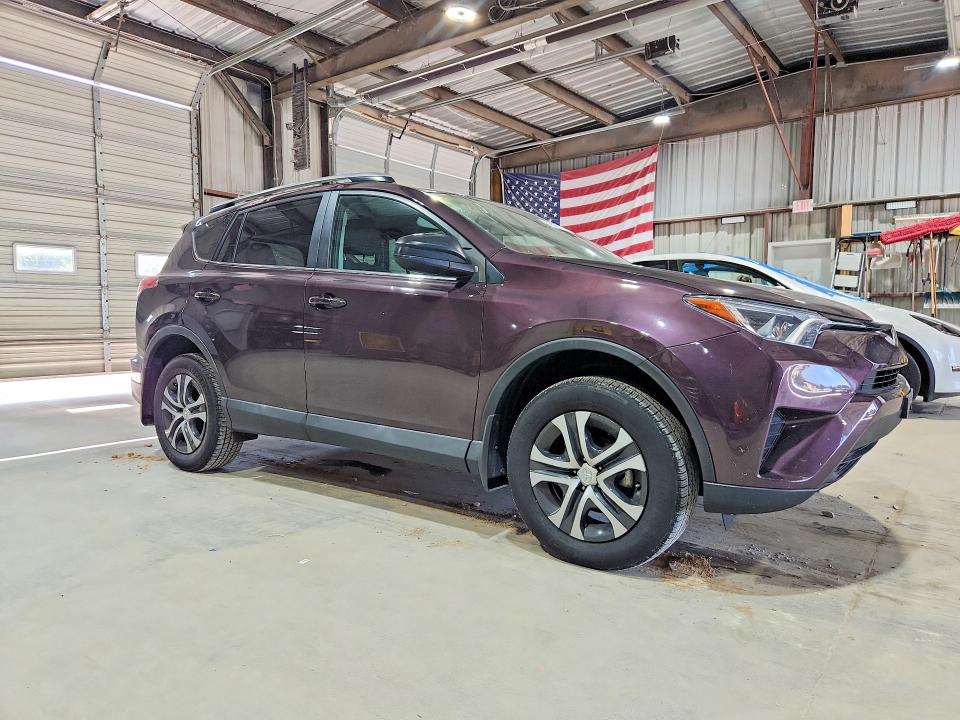 2017 Toyota Rav4 მანქანა იყიდება აუქციონზე, vin: 2T3BFREVXHW561393, აუქციონის ნომერი: 58516986